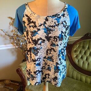 New York & Co., floral top. Women’s S.